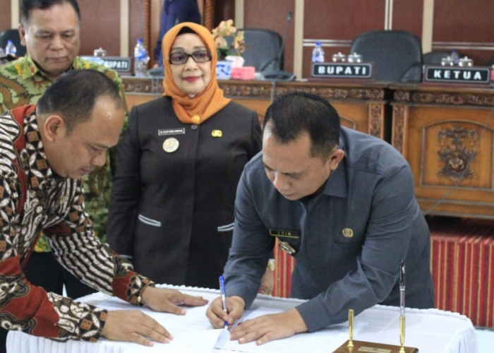 DPRD Kabupaten Labuhanbatu Setujui Rancangan Perubahan KUA dan PPAS APBD Kabupaten Labuhanbatu Ta. 2023