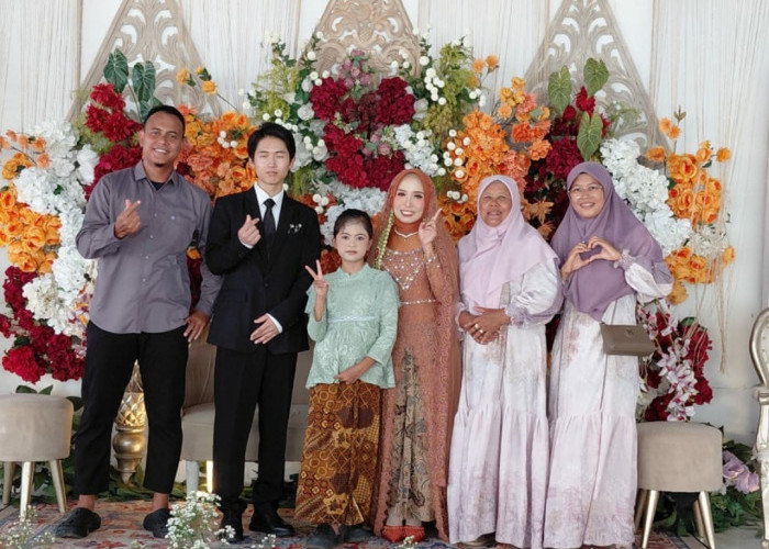 Pernikahan Lintas Negara: Gadis Bringkeng Kawunganten Menikah dengan Pria Asli Negeri Sakura Jepang