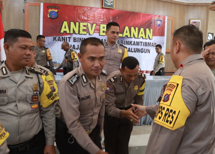 Kapolres Simalungun Pimpin ANEV Bulanan Kanit Binmas dan Bhabinkamtibmas