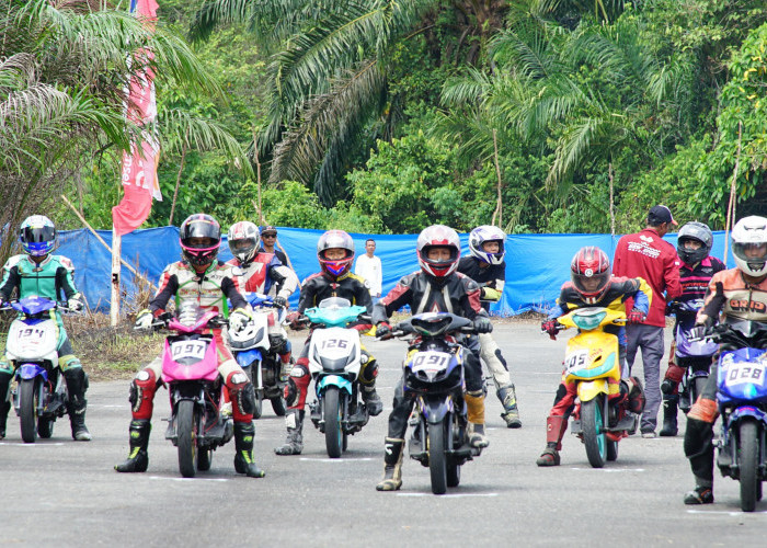 Plt Bupati Buka Kejuaraan Road Race Piala Ketua KNPI Kabupaten Labuhanbatu