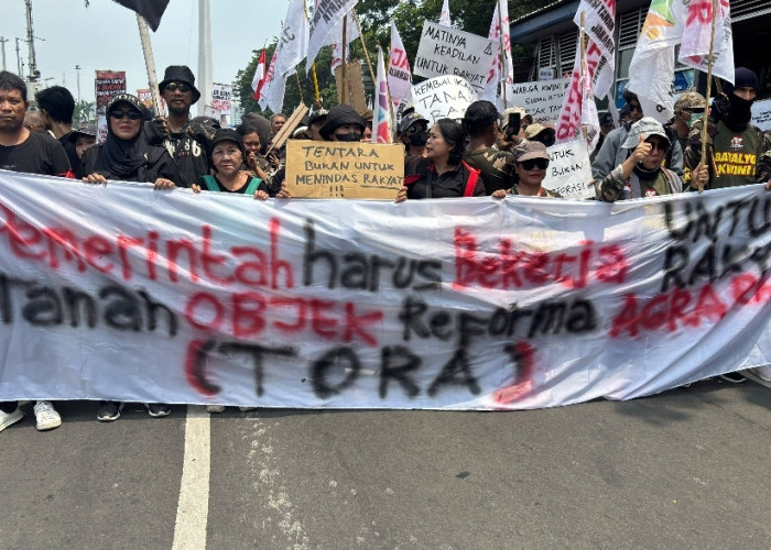Ribuan massa aksi atur Jakarta kepung Istana: hentikan ketimpangan tanah, wujudkan Reforma Agraria perkotaan