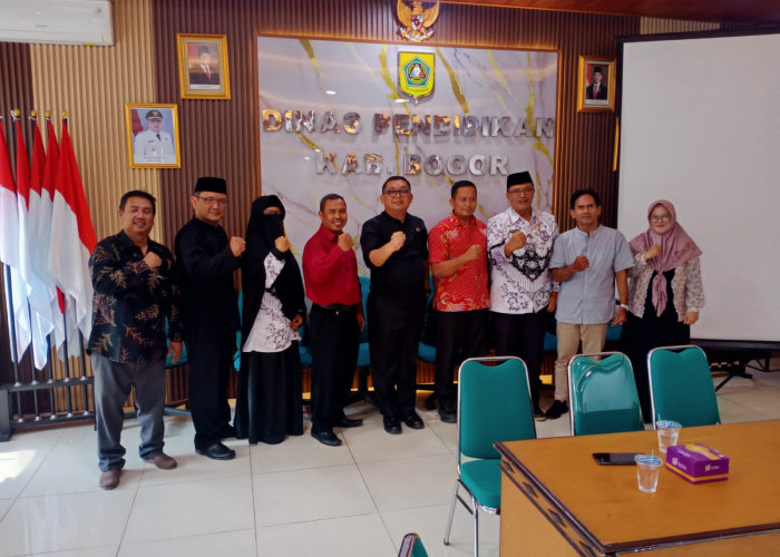 Audiensi ASN, PGRI, dan Disdik Bogor Janjikan Evaluasi Tunjangan hingga Gaji PPPK