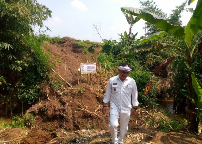 Desa Cihideng Udik Luncurkan Program Bantuan Keuangan Infrastruktur dari Pemkab Bogor