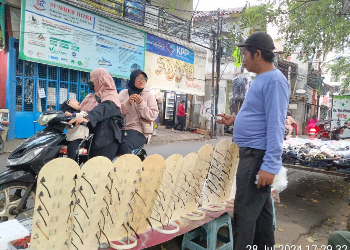 Yal Amri: Dari Solok ke Jakarta Usaha Niaga Kacamata Lebih Fokus Saya Kerjakan