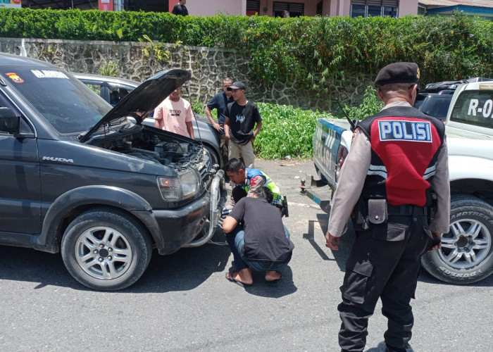 Sat Lantas Polres Simalungun Bantu Atasi Kendaraan Rusak di Arus Balik Lebaran 2024