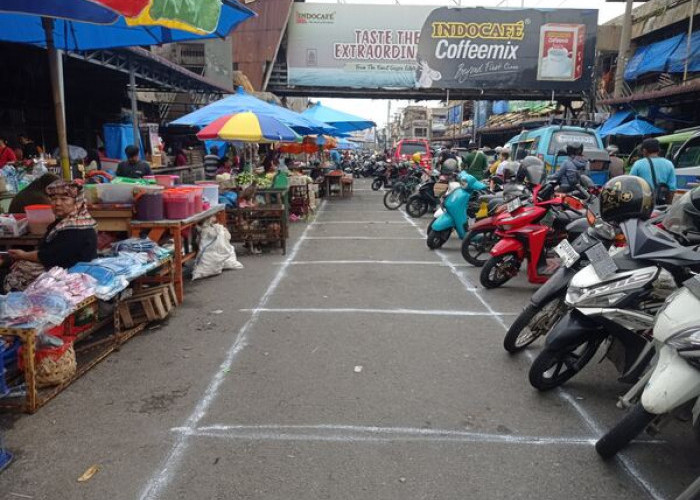 Sesuai Kesepakatan Pemerintah Kota Siantar Izinkan Pedagang Jualan di Jalan Merdeka