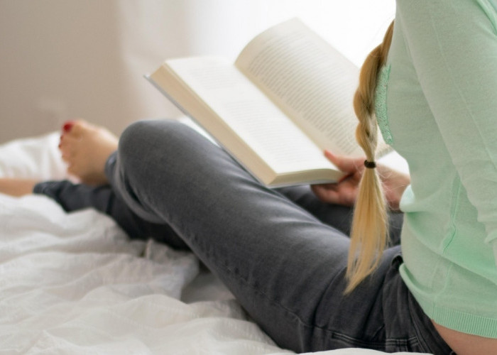 Rere, Perempuan Misterius Yang Ada Dalam Katalog Kami