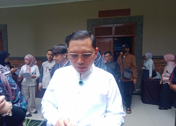 Anggota Komisi IX DPR RI Zainul Munasichin Sosialisasikan Manfaat BPJS Kesehatan kepada Masyarakat Sukabumi