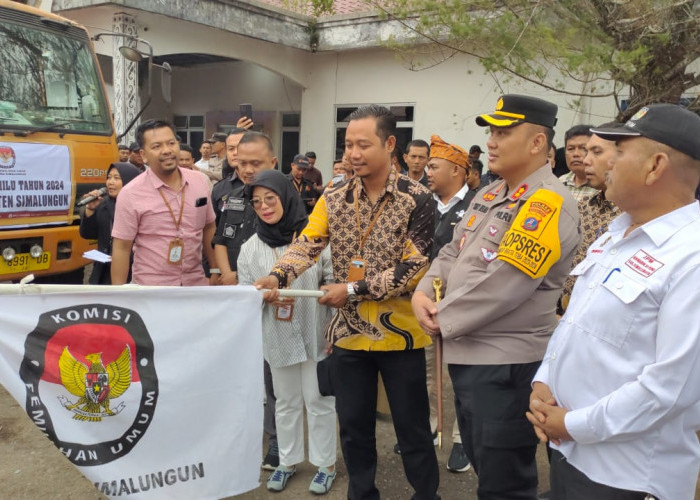 Logistik Pemilu 2024 Berjalan Lancar di Bawah Pengawasan Ketat Kepolisian