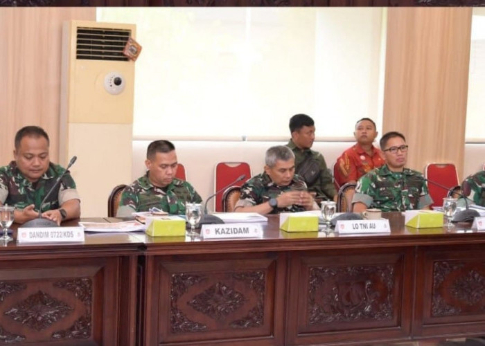 Komandan Kodim  0727/Karanganyar dan Bupati Hadiri Paparan TMMD Reguler ke-126  2025 di Makodam IV Diponegoro