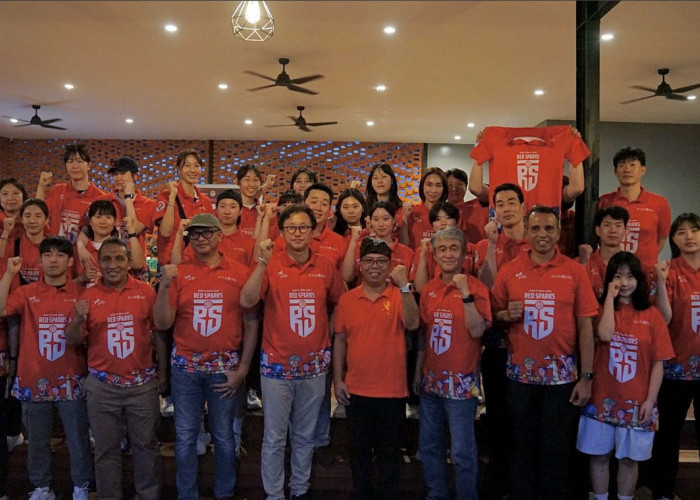 JXB Kenalkan Kuliner Indonesia kepada Red Sparks di TMII