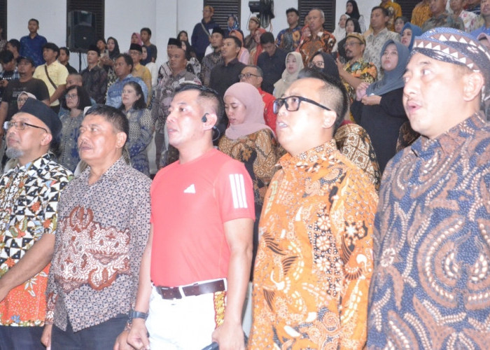 Pagelaran Ketoprak Berjudul  “Babad Karanganyar” Gedung Berkapasitas 600 Penonton Penuh hingga Membludak