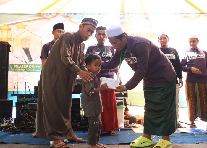 Lebaran Yatim, OPS Nanggung Salurkan Santunan untuk Anak Yatim dan Kaum Jompo