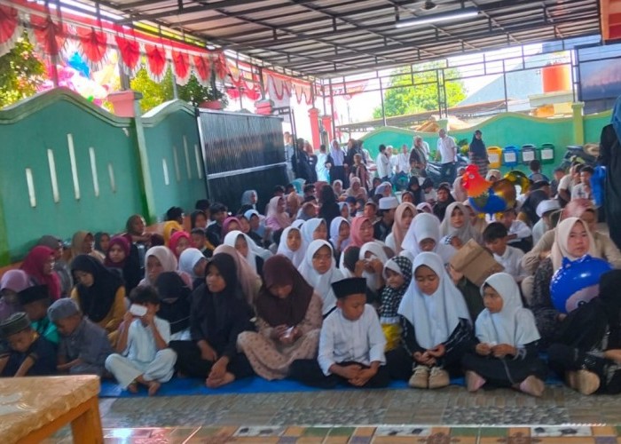 Pemerintah Desa Cicadas Gelar Santunan Yatim dan Lomba Karnaval Sambut 10 Muharram 1447 H