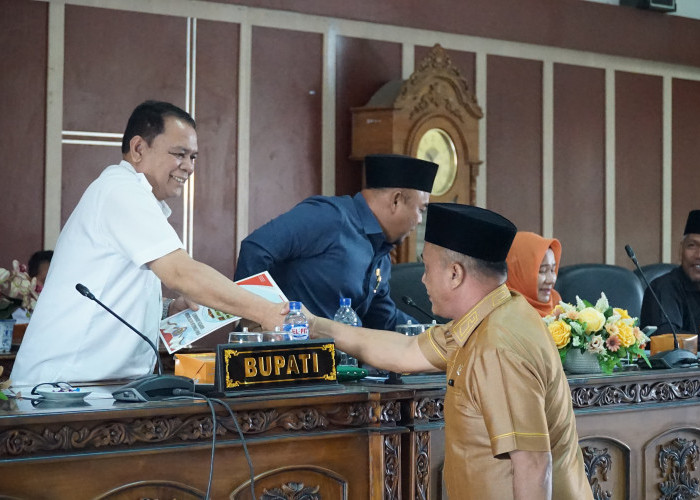 Alat Kelengkapan DPRD Kabupaten Labuhanbatu Masa Sidang I Ditetapkan 