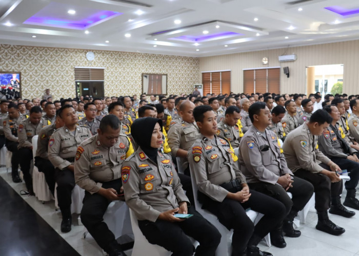 Anggota Polres Serang mengikuti kegiatan Asistensi Polisi RW di polda banten