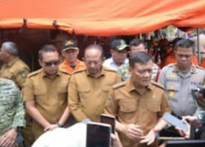 Gubernur Jateng Sebut Karhutla Lawu  mitigasi Kordinasi  dengan PU   untuk Antisipasi Tahun Depan 