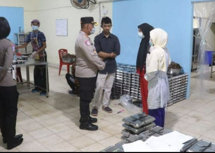 Kapolres Simalungun Sidak Dapur MBG, Pastikan Kebersihan dan Kualitas Makanan Terjaga