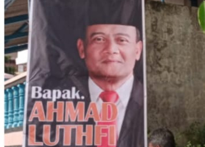 Dukungan Untuk Ahmad Luthfi Terus Mengalir Ribuan Baliho Bolone Mas Luthfi di Karanganyar Tersebar