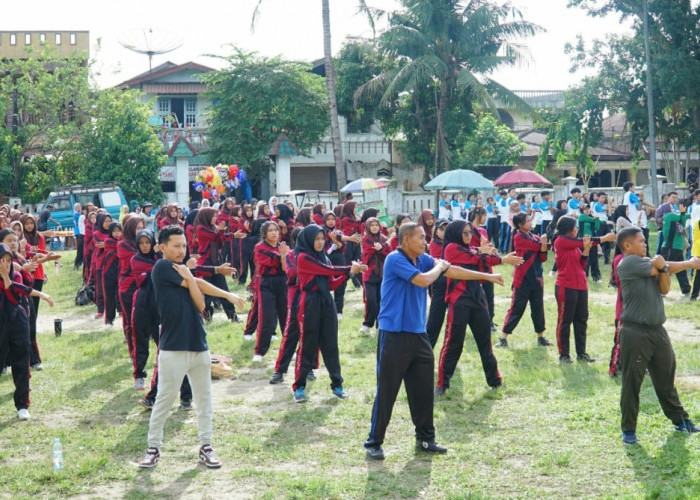 Bupati Maya Ikuti Senam Indonesia Sehat Sambut HUT Pemkab 