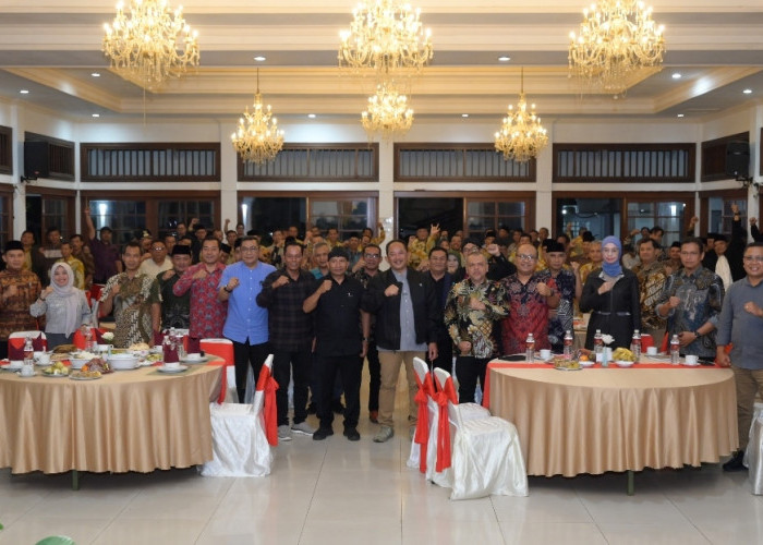 Bupati Karanganyar Tekankan Pelayanan Prima Desa Praja Lawu dalam Late Night Coffee Session Praja Lawu