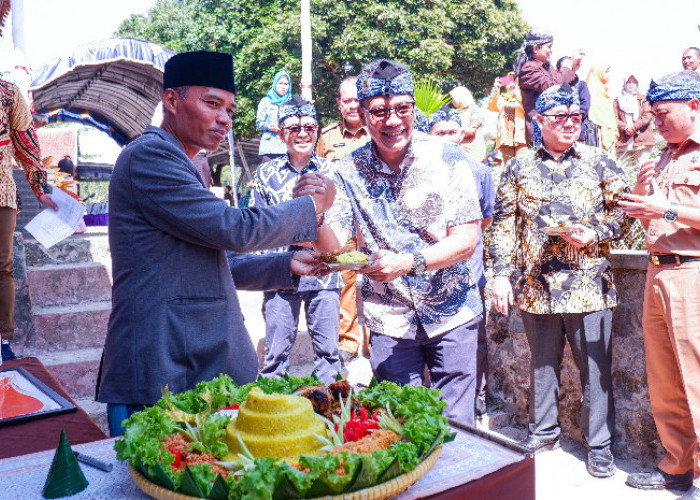 Universitas Prasetiya Mulya Dampingi Usaha Sabun Susu Ponpes Daarul Mukhlishin