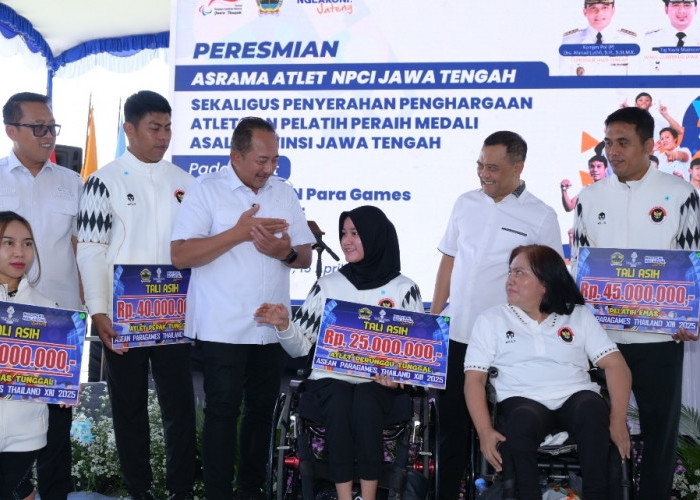 Gubernur Resmikan Asrama NPCI Jateng di Karanganyar, Atlet Peraih Medali ASEAN Para Games 2025 Terima Reward 