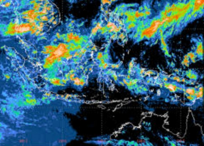 Prakiraan Cuaca Siang Ini Jakarta Berpotensi Hujan  