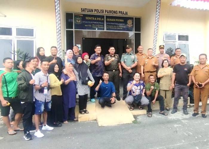 Pedagang Kaki Lima, Akhirnya Boleh Berjualan dan Siap Patuhi Kesepakatan