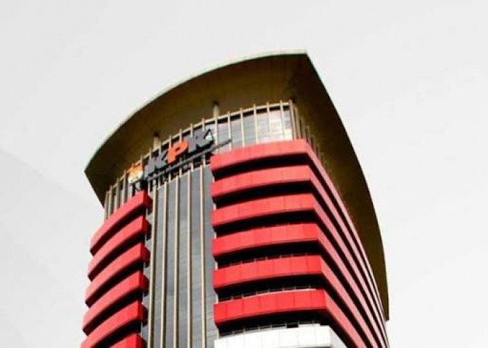 Jokowi Lolos Dari Bidikan KPK