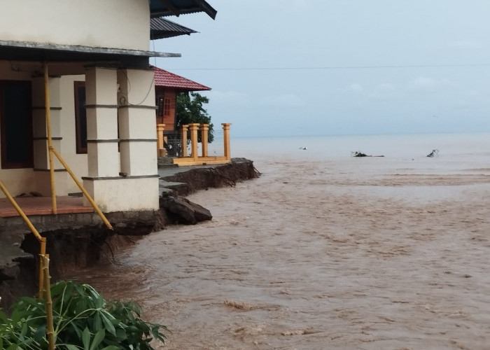 Banjir Landa Lima Kecamatan di Bone Bolango
