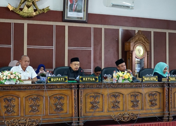 Asisten I Hadiri Paripurna Laporan Hasil Pelaksanaan Reses l DPRD Kabupaten Labuhanbatu