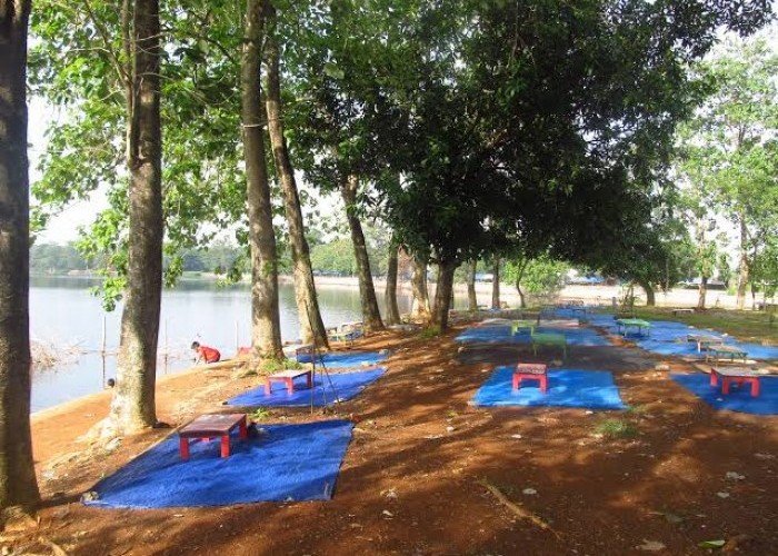 Setu Cikaret Cibinong Bogor: Pesona Danau yang Menenangkan Cocok Untuk Ngadem