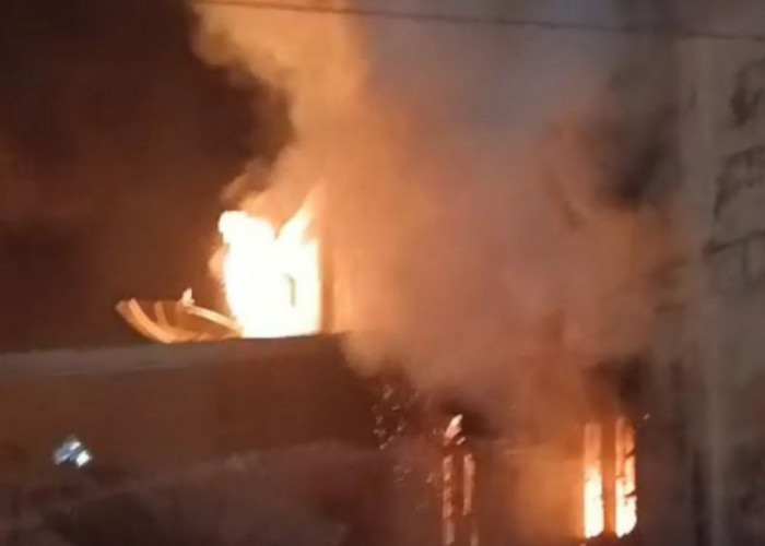 Rumah Berlantai III di Kelurahan Pardomuan Terbakar, Satu Tewas