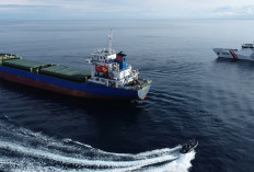 Patroli Bakamla Periksa Kapal Vietnam Tanpa Muatan di Perairan RI