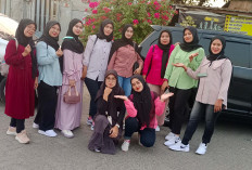 Team Zibrut: Buruh Pabrik Tangerang mengikuti Audisi Super Deal Indonesia di Jakarta 