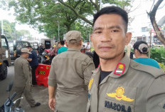 Bertempat di Lokasi Taman Kalibaru  Ramayana Cibinong Kabupaten Bogor Dilaksanakan Bersih-bersih