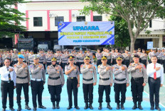Polres Karanganyar Gelar Upacara Kenaikan Pangkat Penghargaan  Wujud Apresiasi Polri Atas Loyalitas Personel