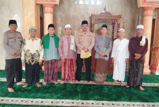 Kapolsek Rajeg Gelar Shalat Jumat Keliling, Pererat Silaturahmi dengan Warga Sukamanah