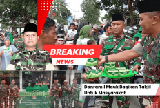 Danramil Mauk Bagikan Takjil kepada Masyarakat