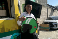 Grab Bagi-bagi Minuman dan Makanan Ringan