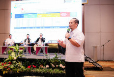 Perkuat Daya Beli Petani  - Petrokimia Gresik Cairkan Rp120 Miliar Kompensasi Penurunan HET Pupuk