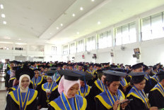 Wisuda USI Gelombang 2 Sebanyak 477 Pesan Ketua Yayasan Berikan Contoh Teladan di Tempat Kita Bekerja Nanti