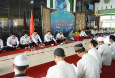 Rutan Depok pindahkan 15 WBP wanita ke Bandung dengan pengawalan ketat