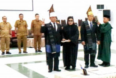 Walikota Siantar Lantik Sekda dan Kadis Damkarmat