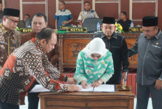 Bupati Bersama DPRD Tandatangani Nota Kesepakatan KUA, PPAS APBD Kabupaten Labuhanbatu TA 2026