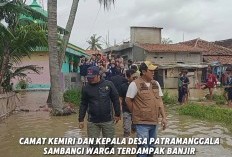 Camat Kemiri dan Kepala Desa Patramanggala Tinjau Warga Terdampak Banjir