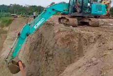 Exsavator Terbalik di Galian Pasir, Operator Tertimpa Meninggal di Lokasi Kejadian