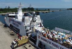 Bakamla RI Salurkan 92,2 Ton Bantuan Kemanusiaan ke Aceh