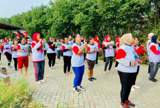 Warga Semarang Senam Sehat Ria Bersama Relawan JARITANGAN